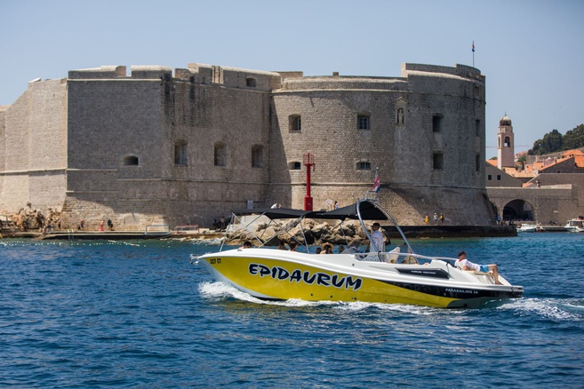 catamaran rental dubrovnik